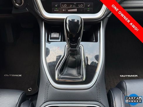 Used 2023 Subaru Outback Limited image 32