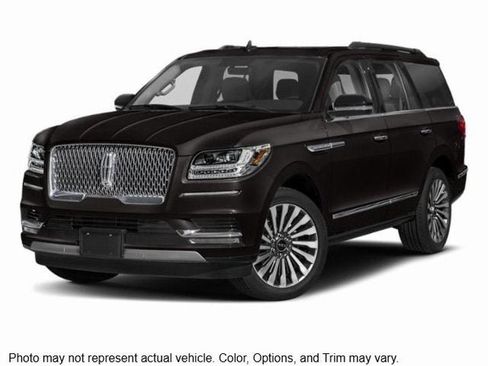 Used 2021 Lincoln Navigator Reserve w/ Luxury Package image 1