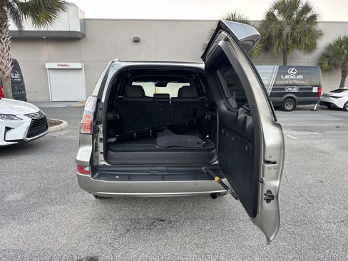 Certified 2023 Lexus GX 460 Premium image 11