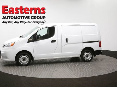 Used 2020 Nissan NV200 S image 56