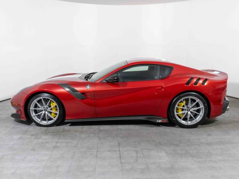 Certified 2016 Ferrari F12tdf image 5