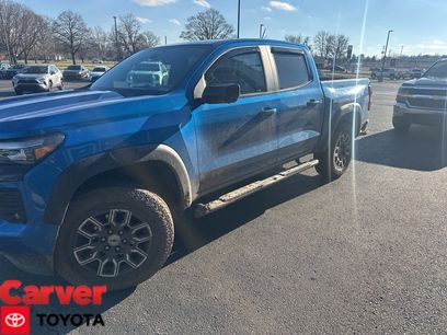 Used 2024 Chevrolet Colorado Z71 w/ Z71 Convenience Package 2