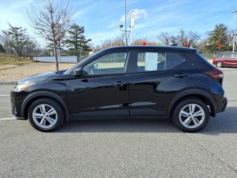 Used 2024 Nissan Kicks S image 8