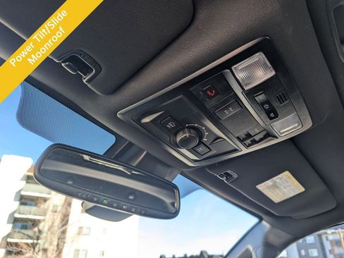 Used 2022 Toyota Tacoma TRD Off-Road w/ TRD Premium Off Road Package image 29