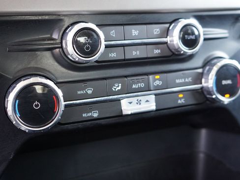 Used 2024 Ford F150 XLT w/ Mobile Office Package image 12