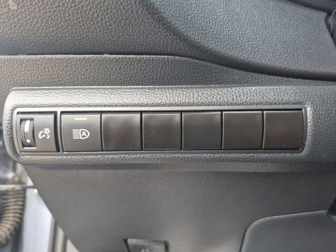 Used 2024 Toyota Corolla LE image 24