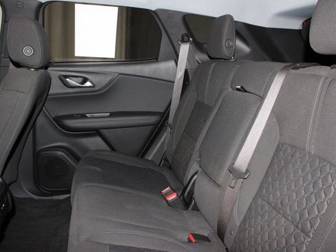 Used 2021 Chevrolet Blazer LT FWD image 21