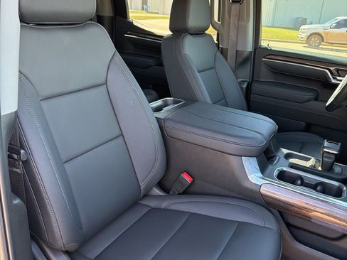 Used 2025 Chevrolet Silverado 1500 LT w/ Safety Package image 54