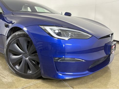 Used 2022 Tesla Model S Standard Range image 9