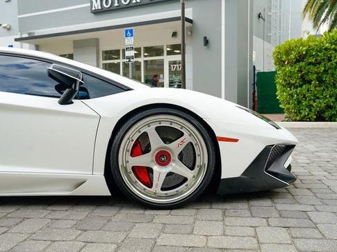 Used 2016 Lamborghini Aventador LP 750-4 Superveloce AWD/4WD image 34