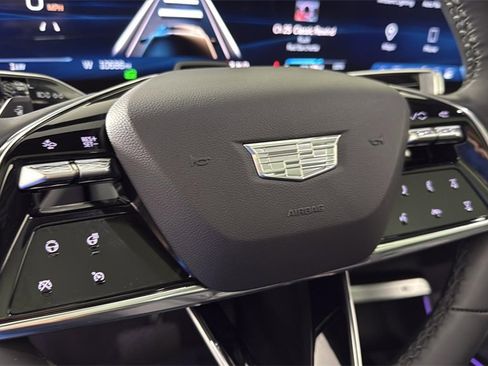 Used 2025 Cadillac Lyriq Sport image 24