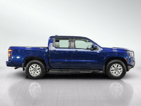 Used 2022 Nissan Frontier SV w/ Technology Package AWD/4WD image 6