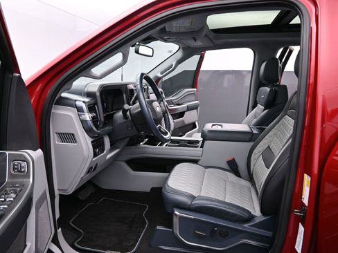 Certified 2024 Ford F350 Limited w/ FX4 Off-Road Package image 16