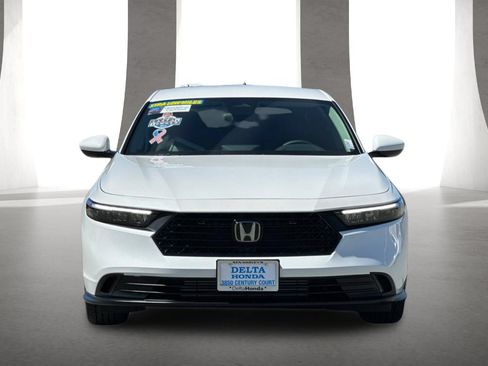 Certified 2026 Honda Accord LX image 9