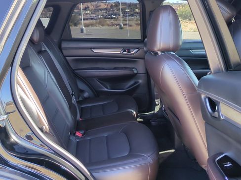 Used 2019 MAZDA CX-5 Signature image 29