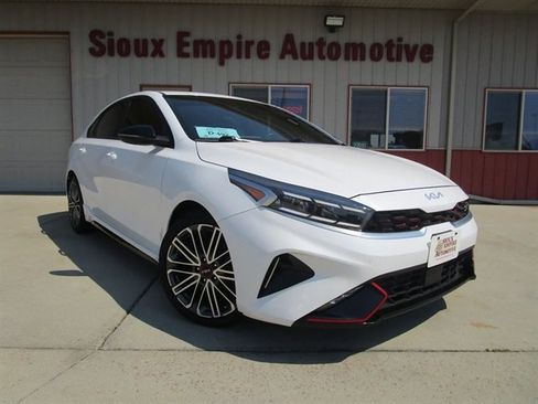 Used 2022 Kia Forte GT w/ GT2 Package FWD image 1