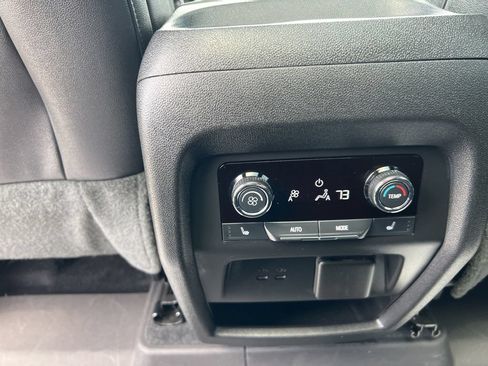 Used 2024 Chevrolet Traverse RS w/ LPO, Floor Liner Package AWD/4WD image 38