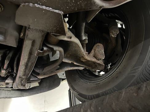 Used 1990 Cadillac De Ville Coupe image 61