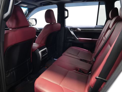 Used 2023 Lexus GX 460 Premium w/ Premium Package AWD/4WD image 35