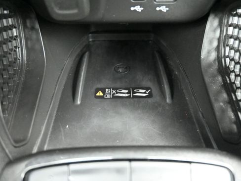 Used 2025 Chevrolet TrailBlazer LT w/ Convenience Package FWD image 21