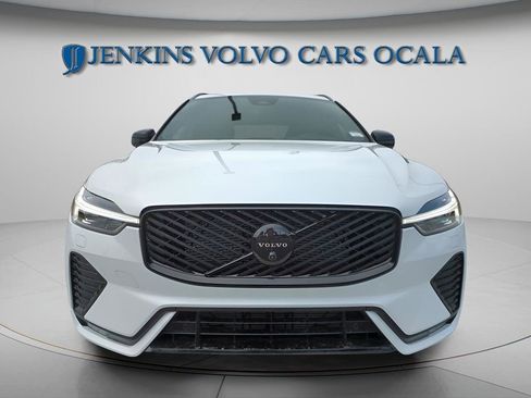 New 2026 Volvo XC60 B5 Ultra w/ Climate Package AWD/4WD image 8