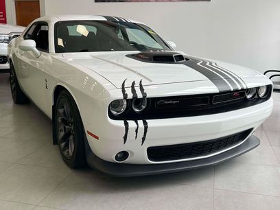 Used 2023 Dodge Challenger R/T Scat Pack w/ Shaker Package