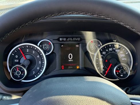 New 2027 RAM 2500 Big Horn AWD/4WD image 18