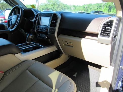 Used 2019 Ford F150 Lariat AWD/4WD image 11