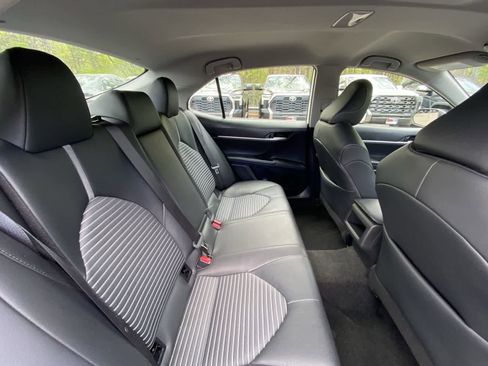 Used 2024 Toyota Camry SE FWD image 26
