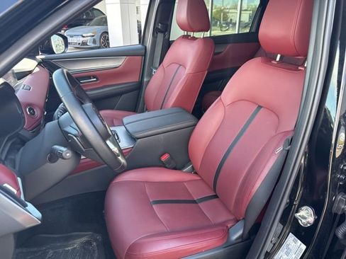 Used 2025 MAZDA CX-70 Plug-In Hybrid w/ Premium Plus image 9