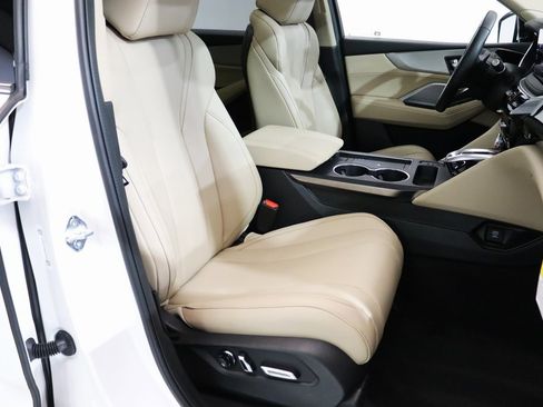 Used 2026 Acura MDX SH-AWD image 15