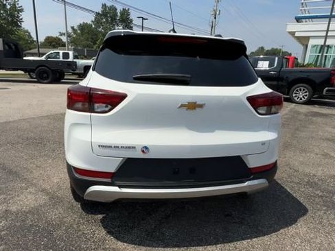 Used 2023 Chevrolet TrailBlazer LT FWD image 7