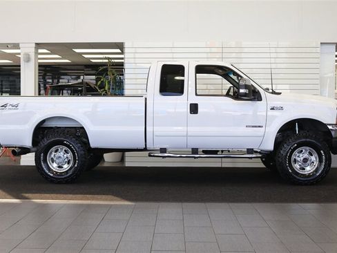 Used 2002 Ford F250 XLT AWD/4WD image 5