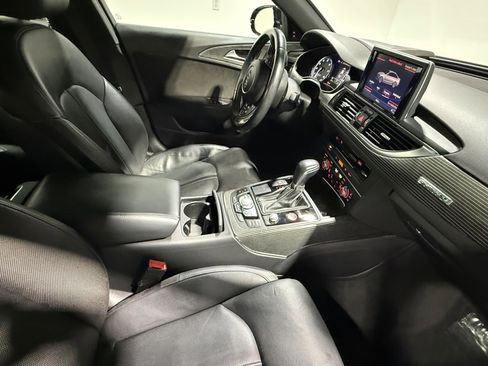 Used 2018 Audi S6 Prestige w/ Prestige Package image 46