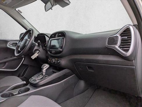 Used 2023 Kia Soul LX w/ Option Group 015 image 22