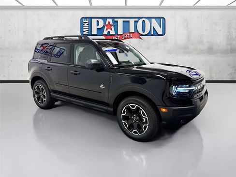 New 2026 Ford Bronco Sport Outer Banks w/ Outer Banks Tech Package+ AWD/4WD image 1