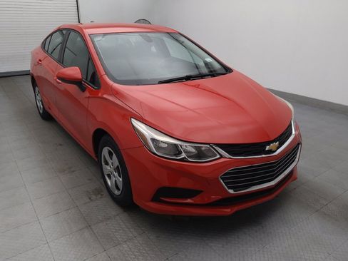 Used 2018 Chevrolet Cruze LS image 13