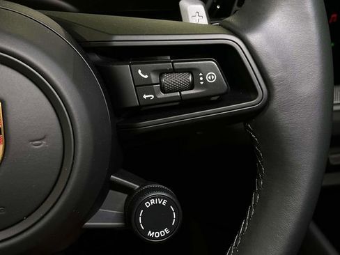 New 2026 Porsche Cayenne S image 40