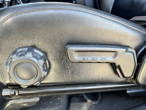 Used 2023 Jeep Wrangler Unlimited Rubicon 392 image 23