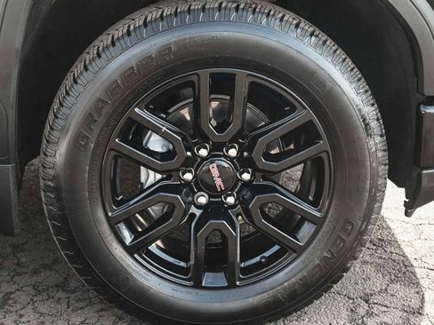 Used 2024 GMC Sierra 1500 Elevation image 7