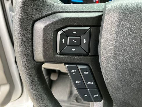 Used 2022 Ford F450 XL w/ Power Equipment Group image 18