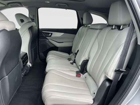 Certified 2023 Acura MDX SH-AWD w/ Technology Package image 13