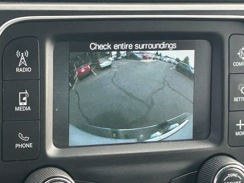 Used 2014 RAM 1500 Classic SLT w/ Luxury Group AWD/4WD image 13