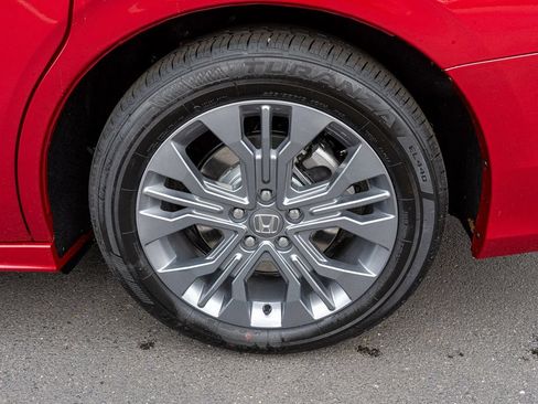New 2026 Honda Odyssey Touring image 10