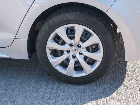 Certified 2024 Toyota Corolla LE FWD image 9