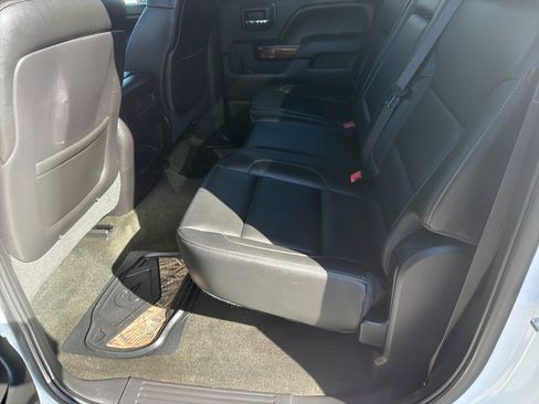 Used 2014 GMC Sierra 1500 SLT w/ SLT Crew Cab Value Package image 18