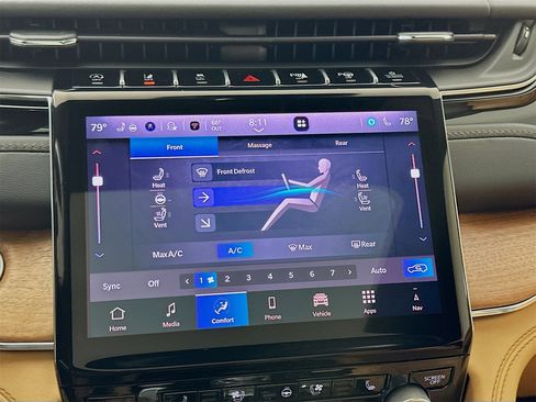 Used 2025 Jeep Grand Cherokee Summit image 17