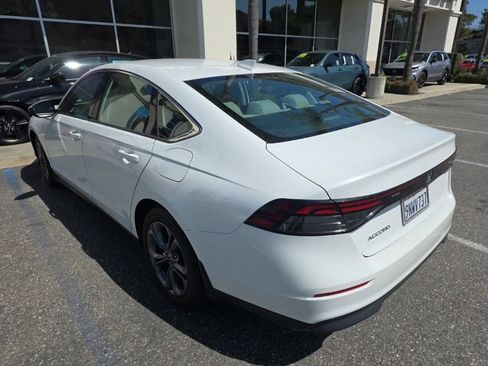 Used 2023 Honda Accord EX image 7