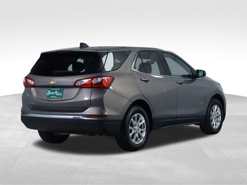 Used 2018 Chevrolet Equinox LT FWD image 12