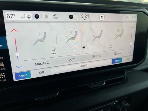 New 2026 Jeep Gladiator Sport image 25